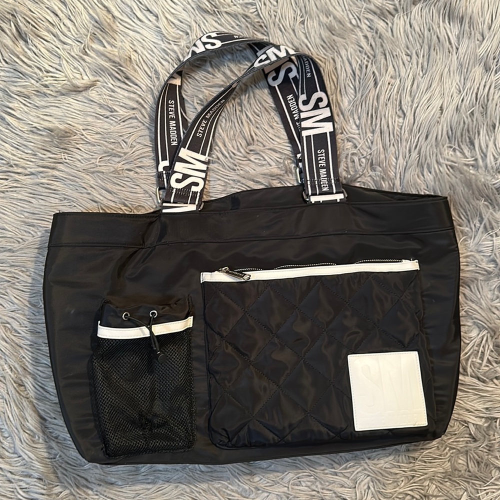 STEVE MADDEN Shoulder Bag